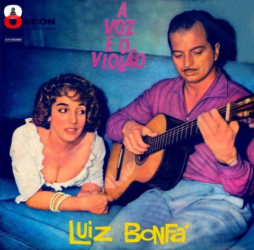 Album cover art for A Voz e o Violão