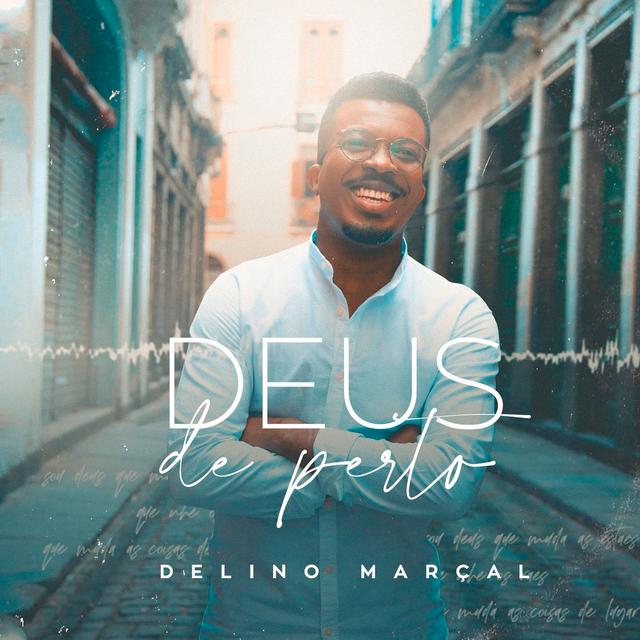 Album cover art for Deus de Perto