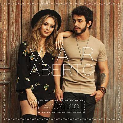 Album cover art for Acústico