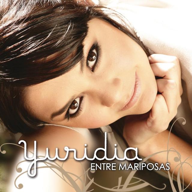 Album cover art for Entre Mariposas