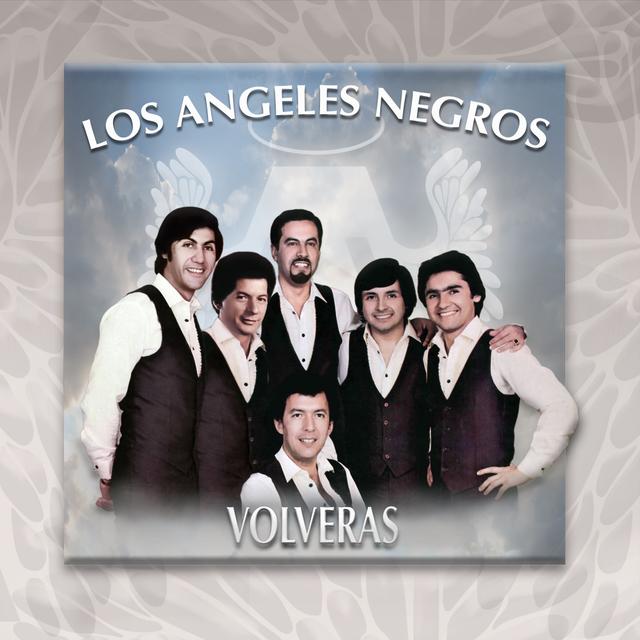 Album cover art for Volverás