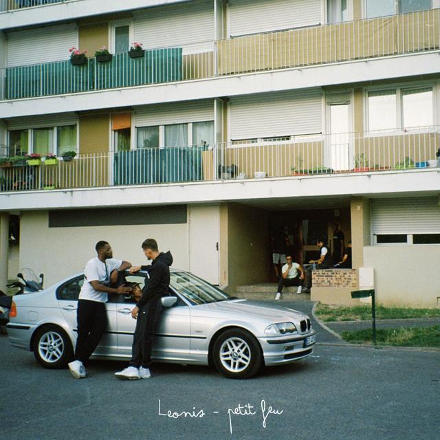 Album cover art for Petit feu