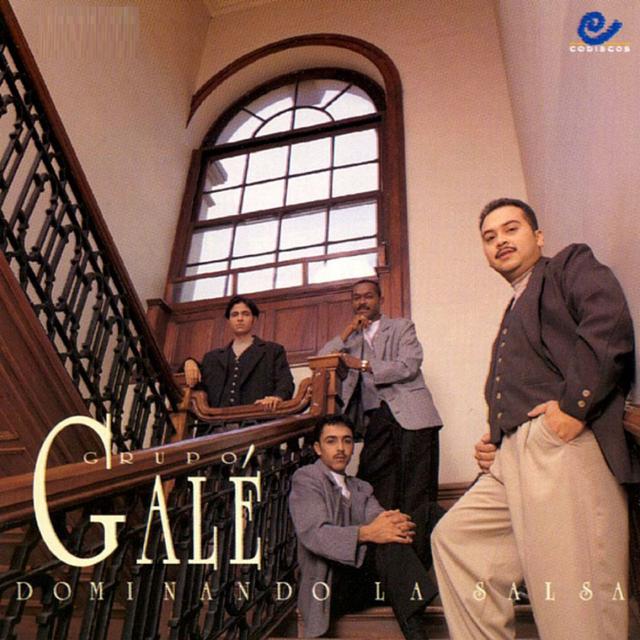 Album cover art for Dominando La Salsa