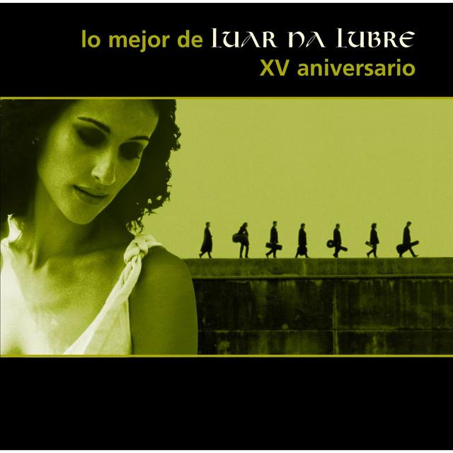 Album cover art for lo mejor de Luar na Lubre